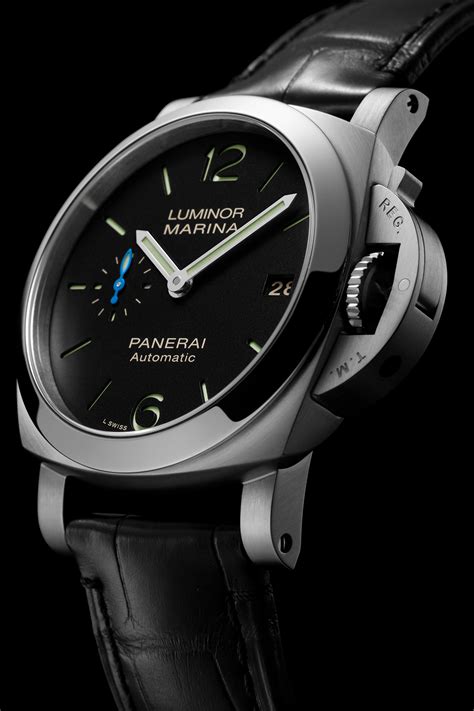 panerai luminor marina 40mm lug to lug